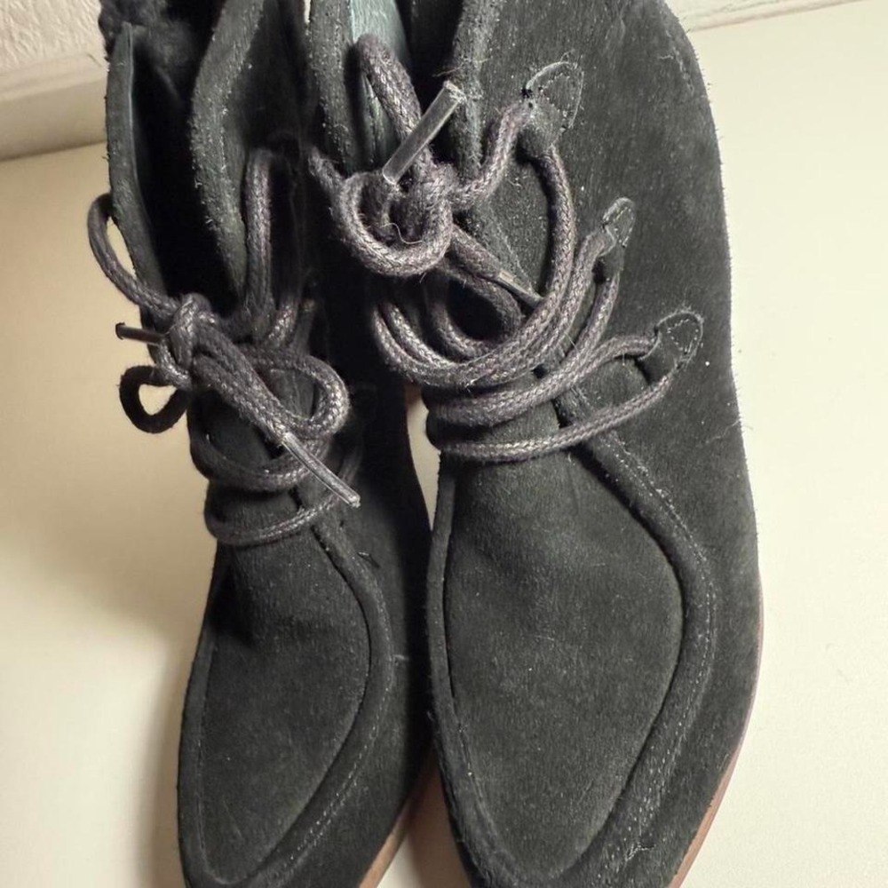 UGG Analise Suede Lace Up Heeled Bootie Size 9 - Picture 7 of 7